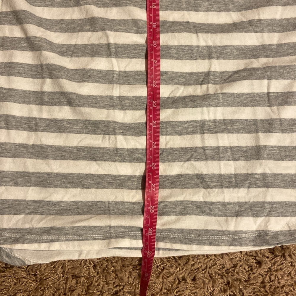 Pink VS Sleep Shirt - Picture 7 of 7